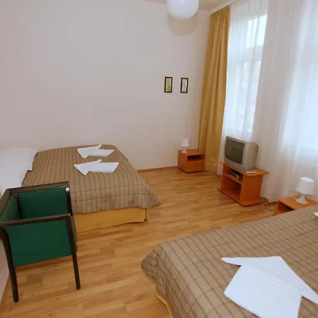 Aparthotel Alea House 3*