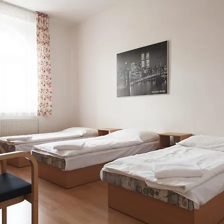 Aparthotel Alea House