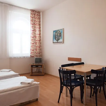 Aparthotel Alea House
