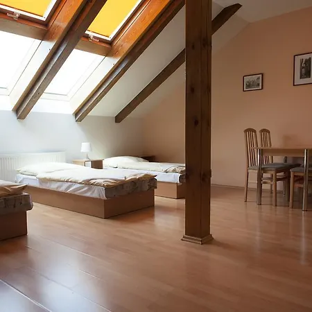 Aparthotel Alea House
