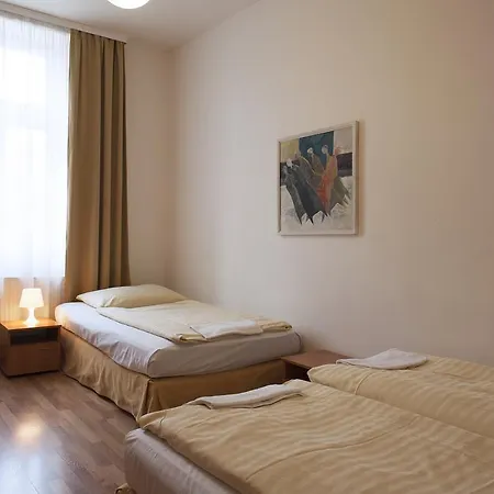 Alea House Aparthotel