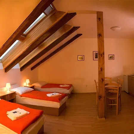 Alea House Lägenhetshotell 3*