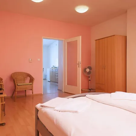 Aparthotel Alea House