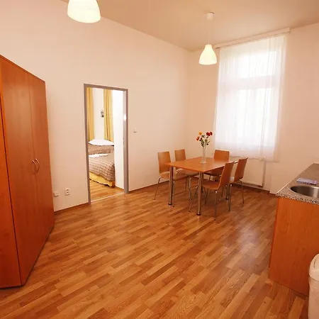 Alea House 3* Prag